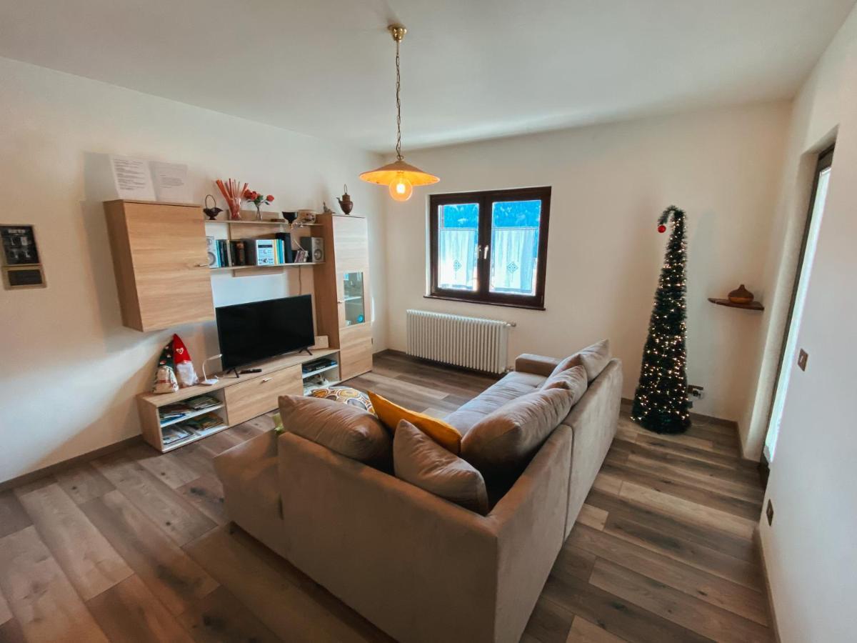 Appartamento Panoramico Sutrio Luaran gambar